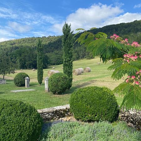 Clos De Mont July, Chambres Avec Vue Et Terrasse Dans Demeure Historique Ceyzeriat Buitenkant foto